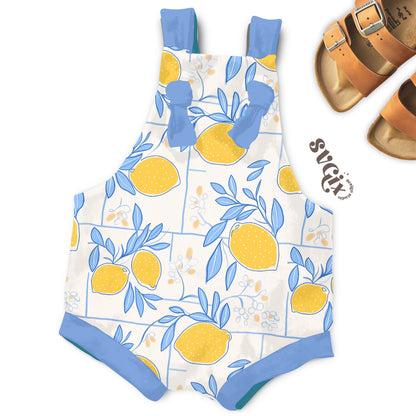 Amalfi Lemons Seamless Pattern